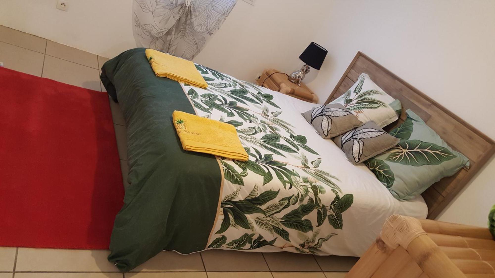 Case VI D' O' Le Tampon Exteriör bild